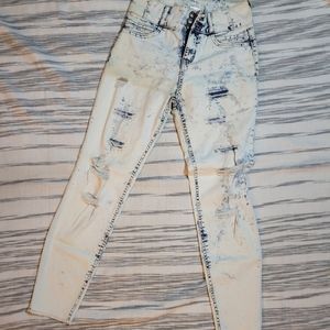 No boundaries high rise sculpting skinny jeans Size 7